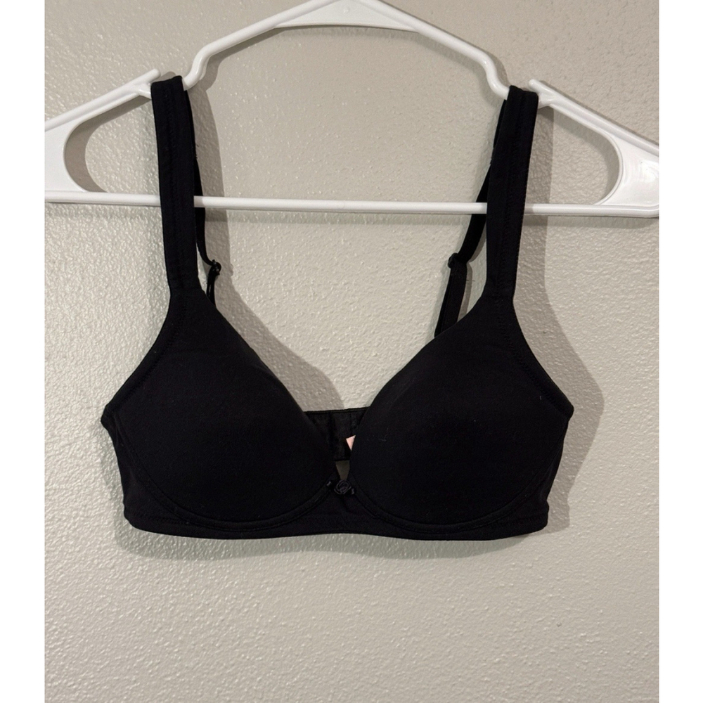 Victoria Secret 32B T-Shirt Bra Body By Victoria Lined Perfect Coverage Black